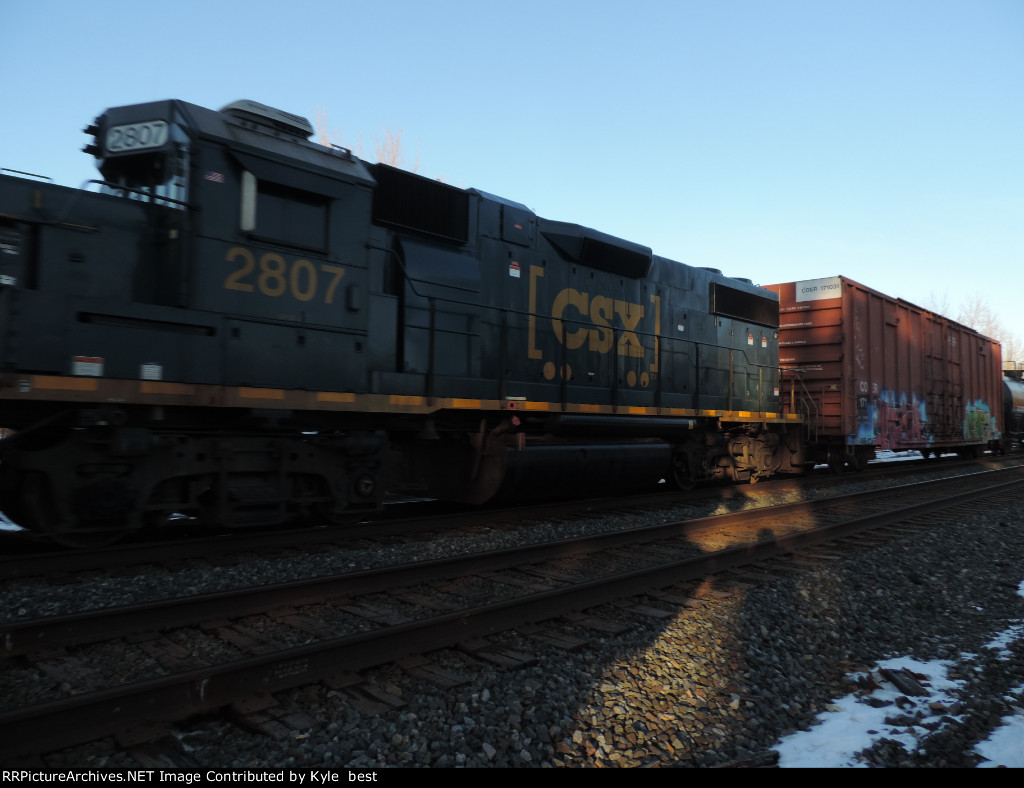 CSX 2807 